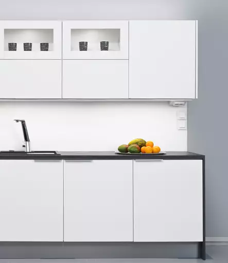 Diamond MUSTA 125 cm, 3000K. Ei sis. muuntajaa. - Diamond - 861 - 2