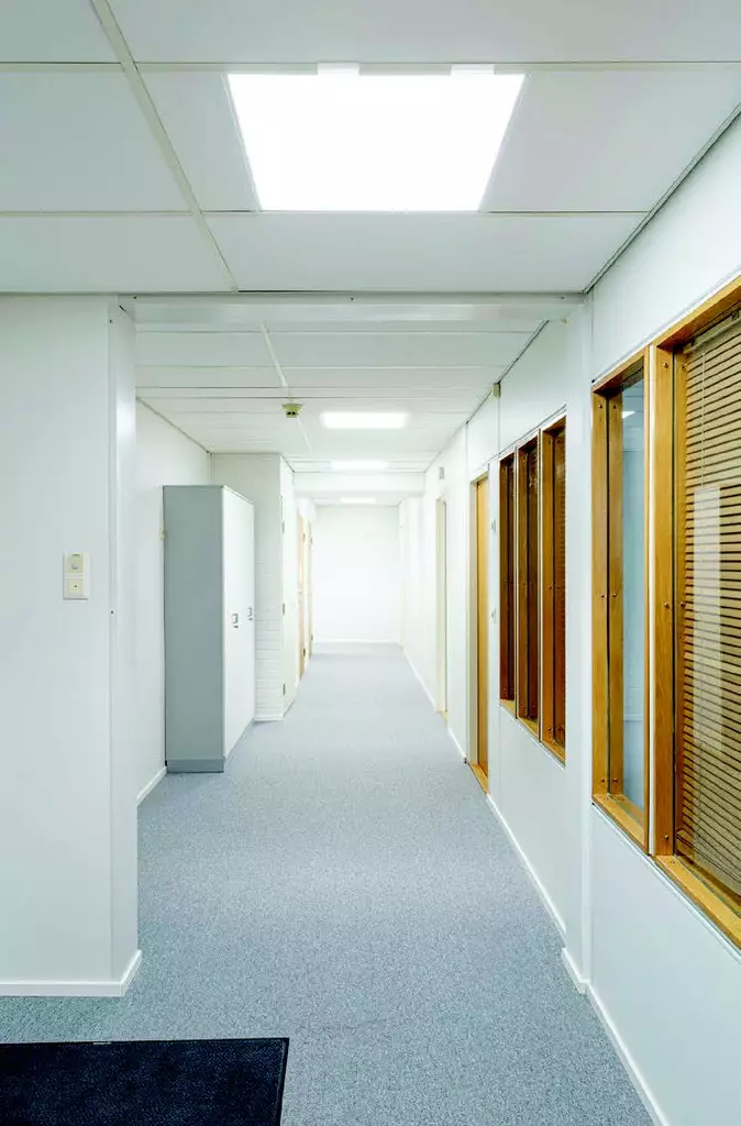 Valkoinen led-paneeli 595mm Dreamled Lastu 32,4W 3000K, IP20 - Paneelivalaisimet - 146 - 1